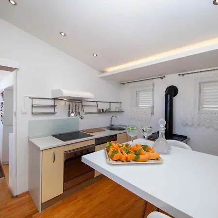 Apartamento Dada-apartman Dada